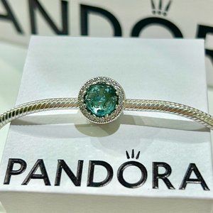 Pandora Sparkling Charm Glacier Blue Crystal